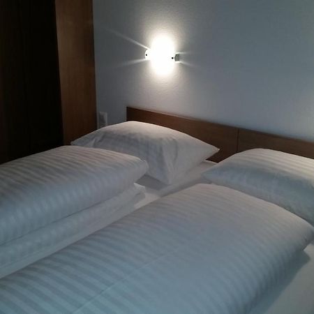 Fairsleep Motel Hainburg Гайнбурґ-ан-дер-Донау Екстер'єр фото